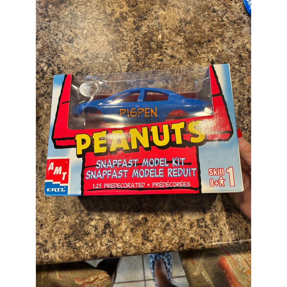 AMT Ertl Peanuts Pigpen Snapfast Model Kit 1:25 Scale Vintage 2000 New 31012